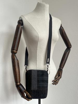 "Flickenwerk I/4" - GRAU - BRAUN