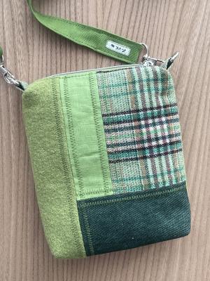 Preview: "Flickenwerk I/4" - HELLGRÜN