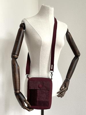 "Flickenwerk I mit Tasche" - BORDEAUX