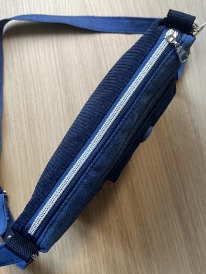 Flickenwerk II mit Tasche quer - BLAUTÖNE
