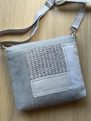 Flickenwerk II/6 quer - HELLGRAU