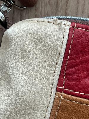 Unregelmäßigkeiten im Leder