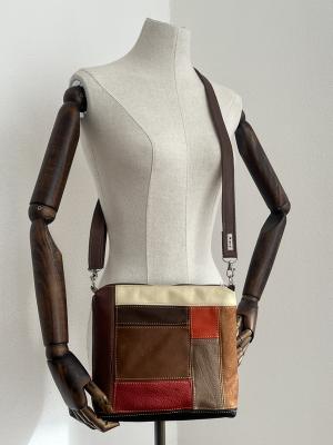 "Flickenwerk II quer" - Leder - BRAUN-SCHWARZ-CREME-ROT