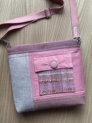 Preview: "Flickenwerk II quer mit Tasche" - ROSA - MAUVE