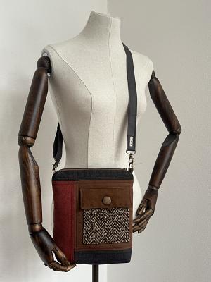 "Flickenwerk II mit Tasche" - GRAU - BRAUN - TERRACOTTA