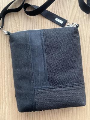 Preview: "Flickenwerk II/4" - SCHWARZ