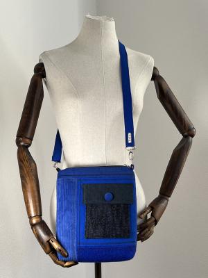 "Flickenwerk II mit Tasche" - ROYALBLAU - ANTHRAZIT