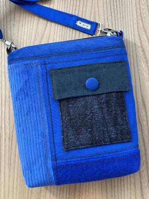 Preview: "Flickenwerk II mit Tasche" - ROYALBLAU - ANTHRAZIT