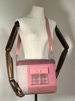 "Flickenwerk IV mit Tasche" - ROSA - MAUVE