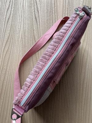 Preview: "Flickenwerk IV mit Tasche" - ROSA - MAUVE