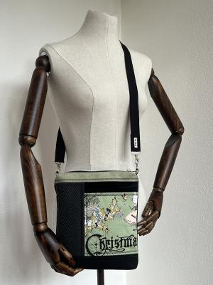 "Flickenwerk II/5" (schwarz-mint) - A GHASTLIE CHRISTMAS - Designerstoff von Alexander Henry