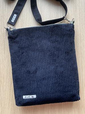 Preview: "Flickenwerk II/5" (schwarz-mint) - A GHASTLIE CHRISTMAS - Designerstoff von Alexander Henry