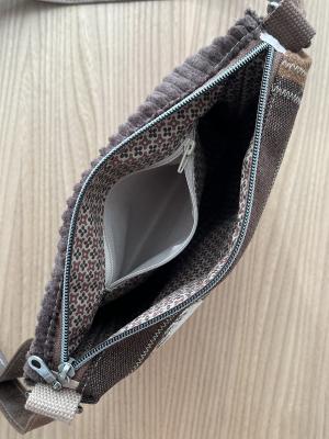 "Flickenwerk II/5 quer" (braun) - KATZEN