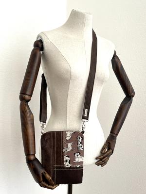 "Flickenwerk I/4" (braun) - HUNDE