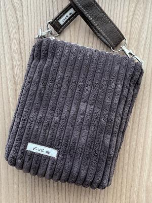 Preview: "Flickenwerk I/4" (braun) - HUNDE