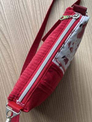 "Flickenwerk II/4" (rot) - LIEBE (acufactum-Design)