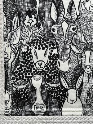 Preview: "Flickenwerk II/5" (creme - schwarz) - TIERE