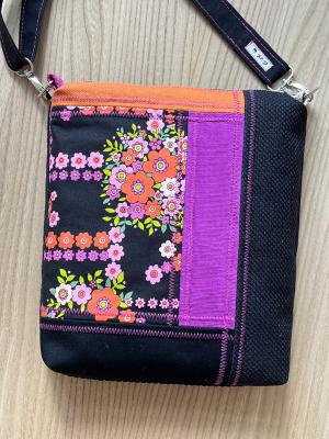 Preview: "Flickenwerk II/5" (schwarz-fuchsia-orange) - BLUMEN