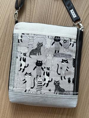 Preview: "Flickenwerk II/5" (grau-schwarz-creme) - KATZEN