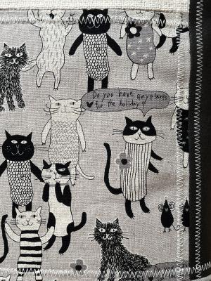 Preview: "Flickenwerk II/5" (grau-schwarz-creme) - KATZEN