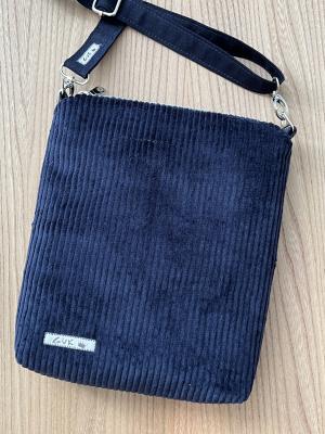 Preview: "Flickenwerk II/4" (blau) - KATZEN