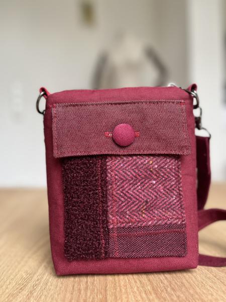 "Flickenwerk I mit Tasche" - BORDEAUX