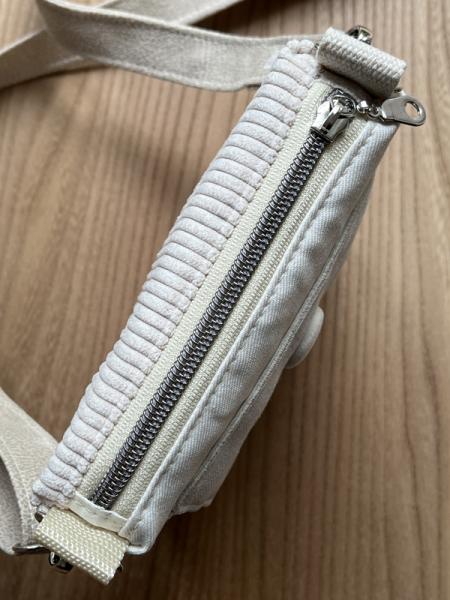"Flickenwerk I mit Tasche" - CREME