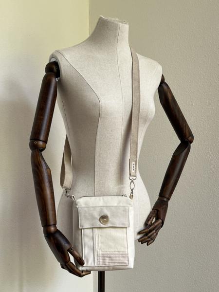 "Flickenwerk I mit Tasche" - CREME