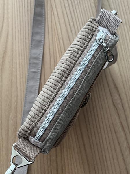 "Flickenwerk I mit Tasche" - TAUPE - BEIGE