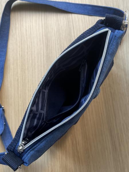 Flickenwerk II mit Tasche quer - BLAUTÖNE