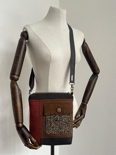 "Flickenwerk II mit Tasche" - GRAU - BRAUN - TERRACOTTA