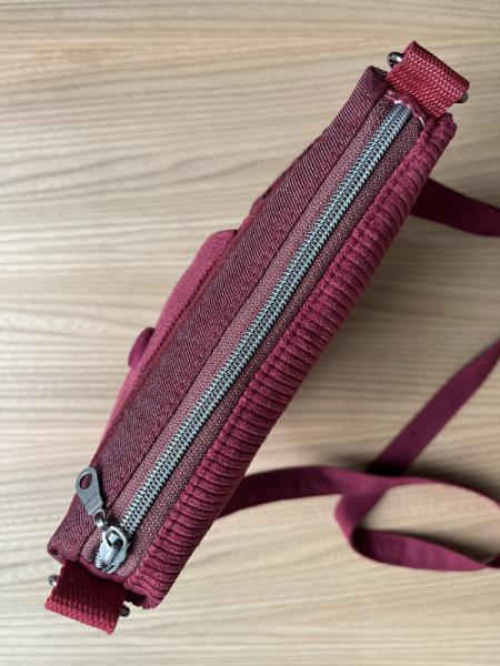 "Flickenwerk II mit Tasche" - BORDEAUX