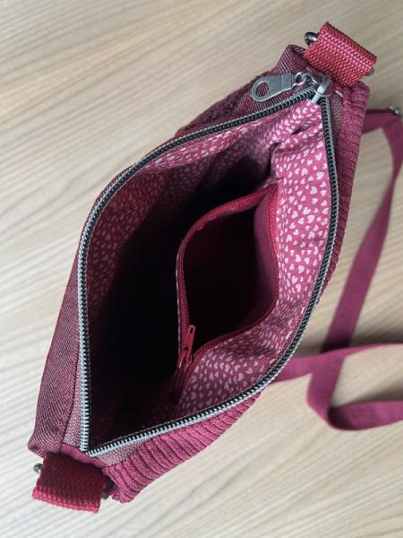 "Flickenwerk II mit Tasche" - BORDEAUX