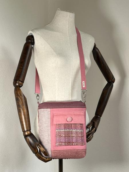 "Flickenwerk II mit Tasche" - ROSA - MAUVE