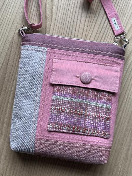 "Flickenwerk II mit Tasche" - ROSA - MAUVE