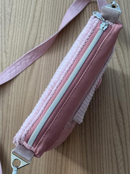 "Flickenwerk II mit Tasche" - ROSA