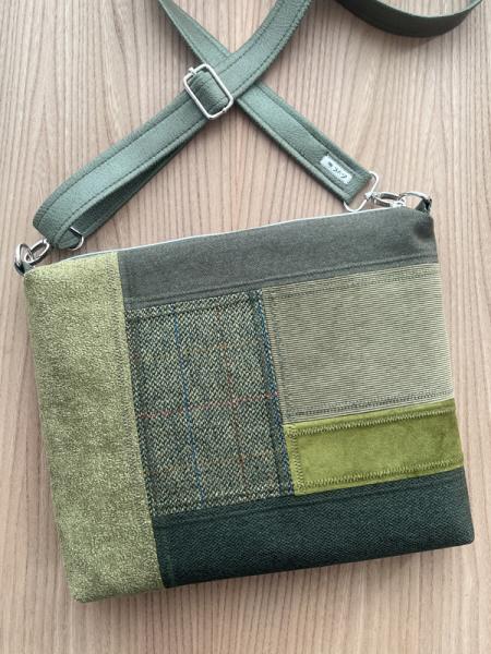 "Flickenwerk IV/6" - GRÜNTÖNE