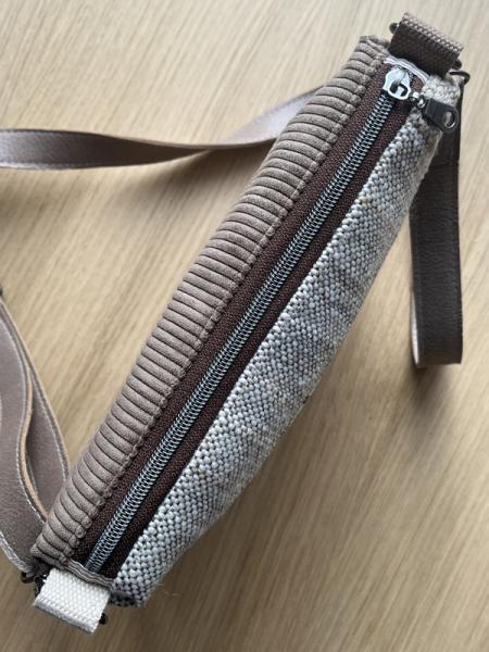 "Flickenwerk II/5 quer" (beige-braun) - SCHAFE - Handgewebte Schafwolle