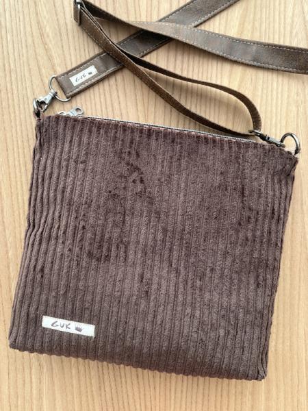 "Flickenwerk II/5 quer" (braun) - KATZEN