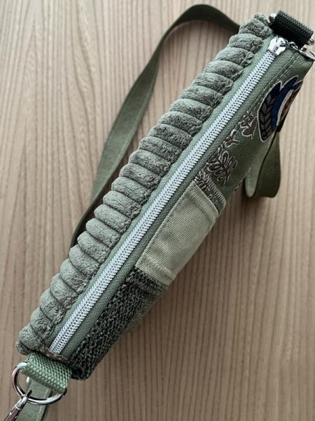 "Flickenwerk II/4 quer" (Grüntöne) - HÜHNER