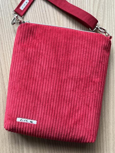 "Flickenwerk II/4" (rot) - LIEBE (acufactum-Design)