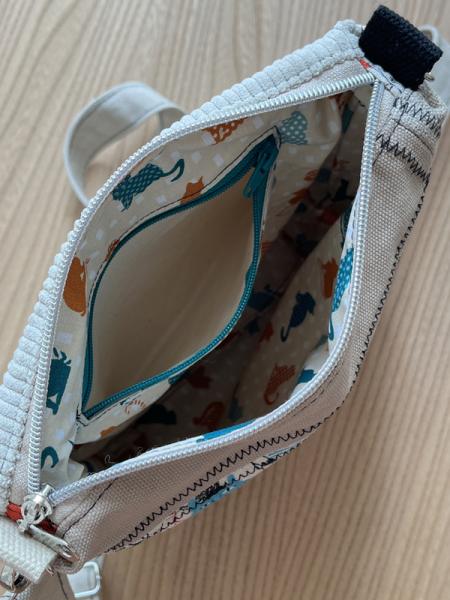 "Flickenwerk II/5" (beige) - KATZEN