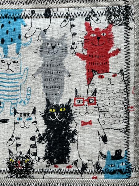"Flickenwerk II/5 quer" (beige) - KATZEN