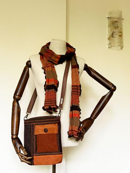 Schal und Tasche