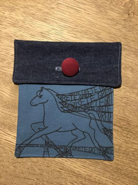 Die fertige Aufsatztasche mit Wunschmotiv